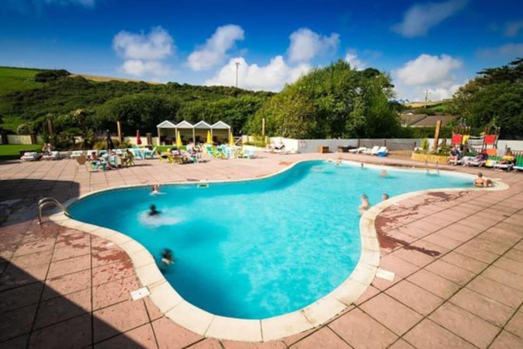 2 Bedroom Caravan. Newquay. Cornwall. New Quay Eksteriør bilde